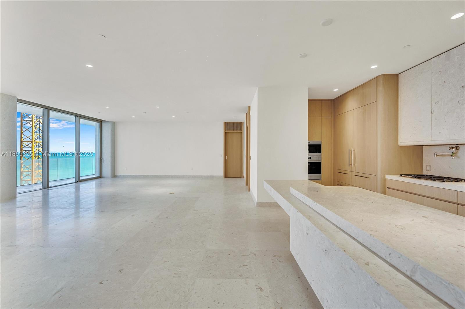 9149 Collins Ave #602 Surfside, FL 33154 9149 Collins Ave #602 Surfside, FL 33154