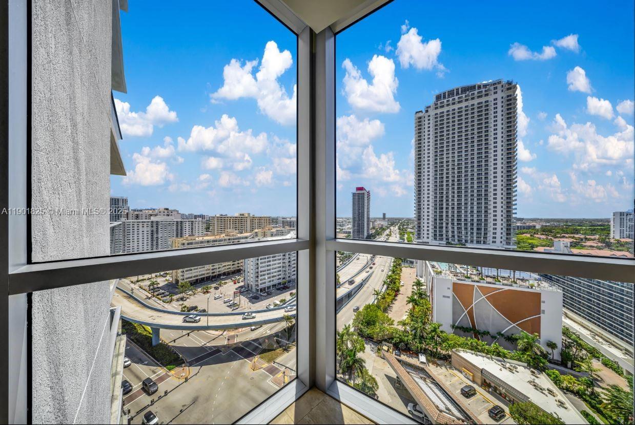 4111 S Ocean Dr #1212