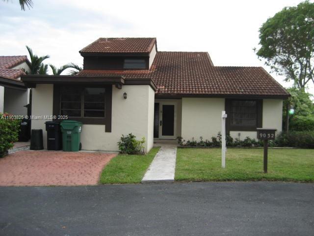 9032 SW 112th Pl