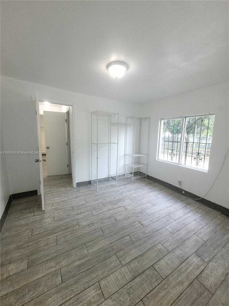 5720 NE Miami Pl Miami, FL 33137