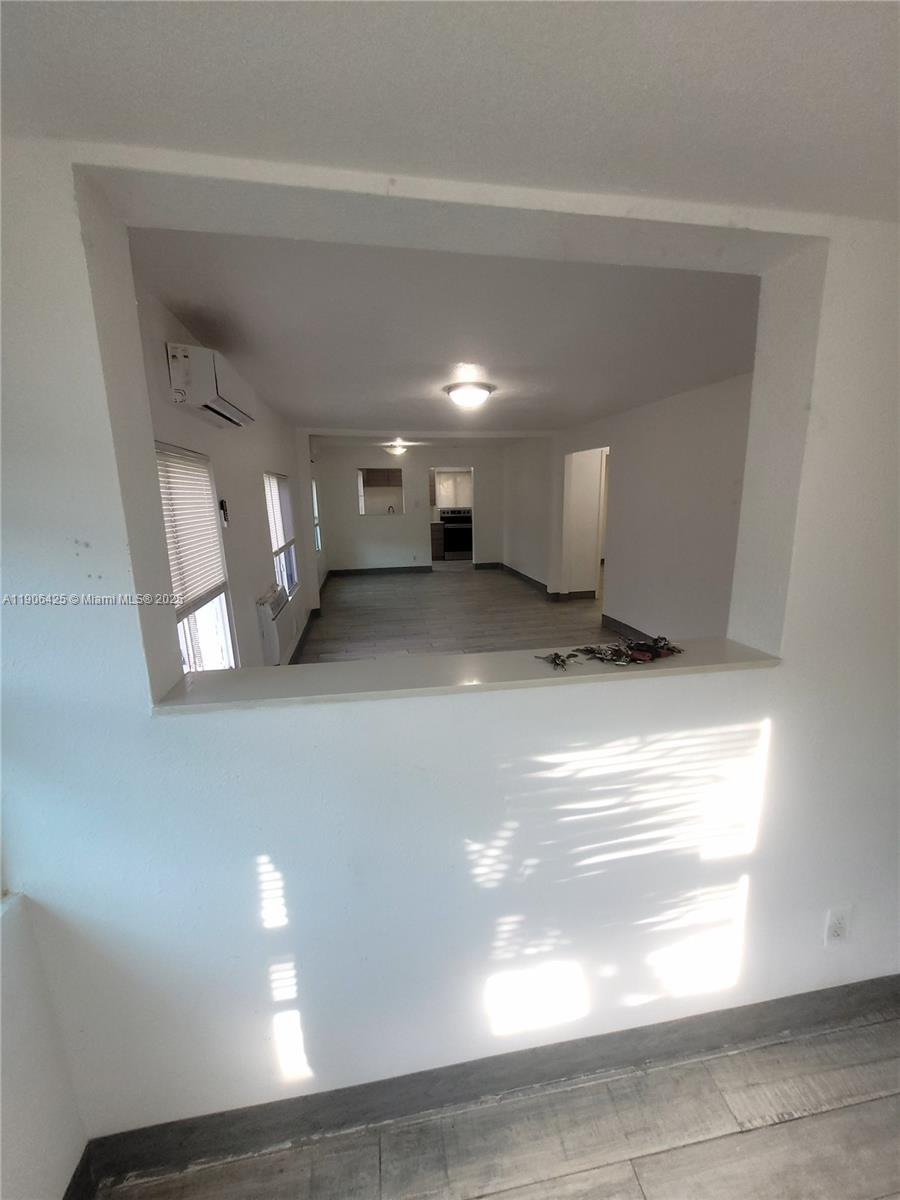 5720 NE Miami Pl Miami, FL 33137