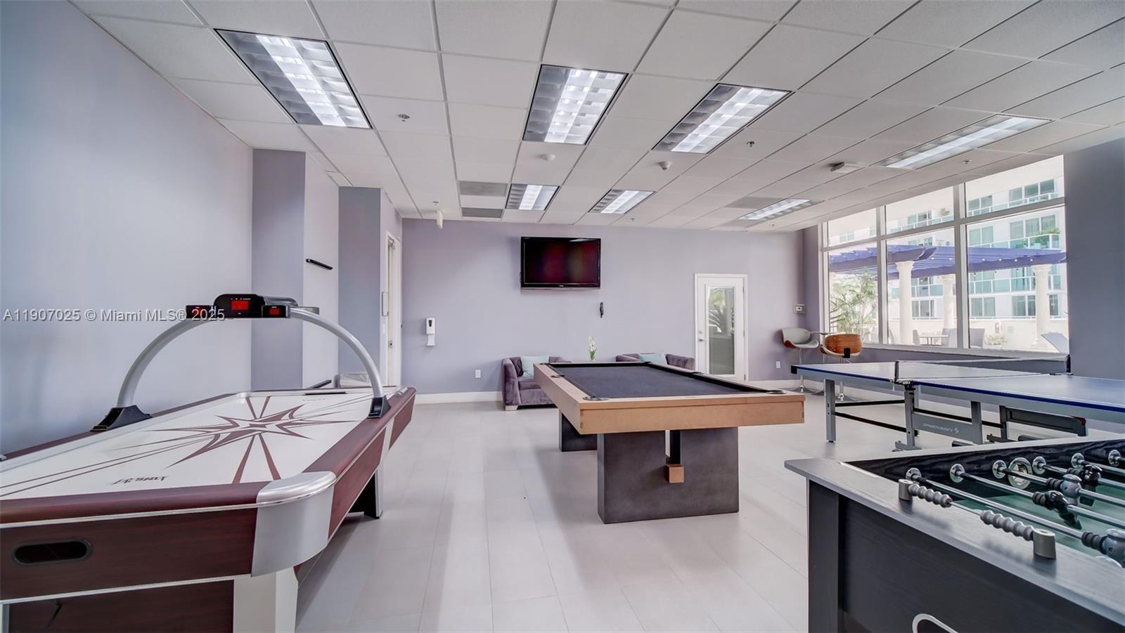 image The Club At Brickell Bay38