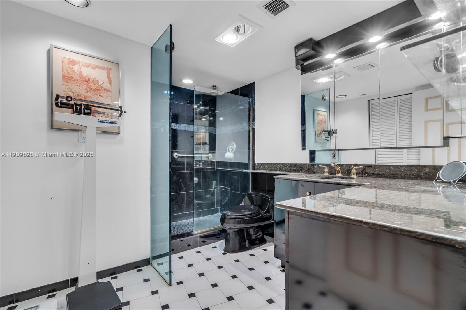 151 Crandon Blvd #1226 Key Biscayne, FL 33149