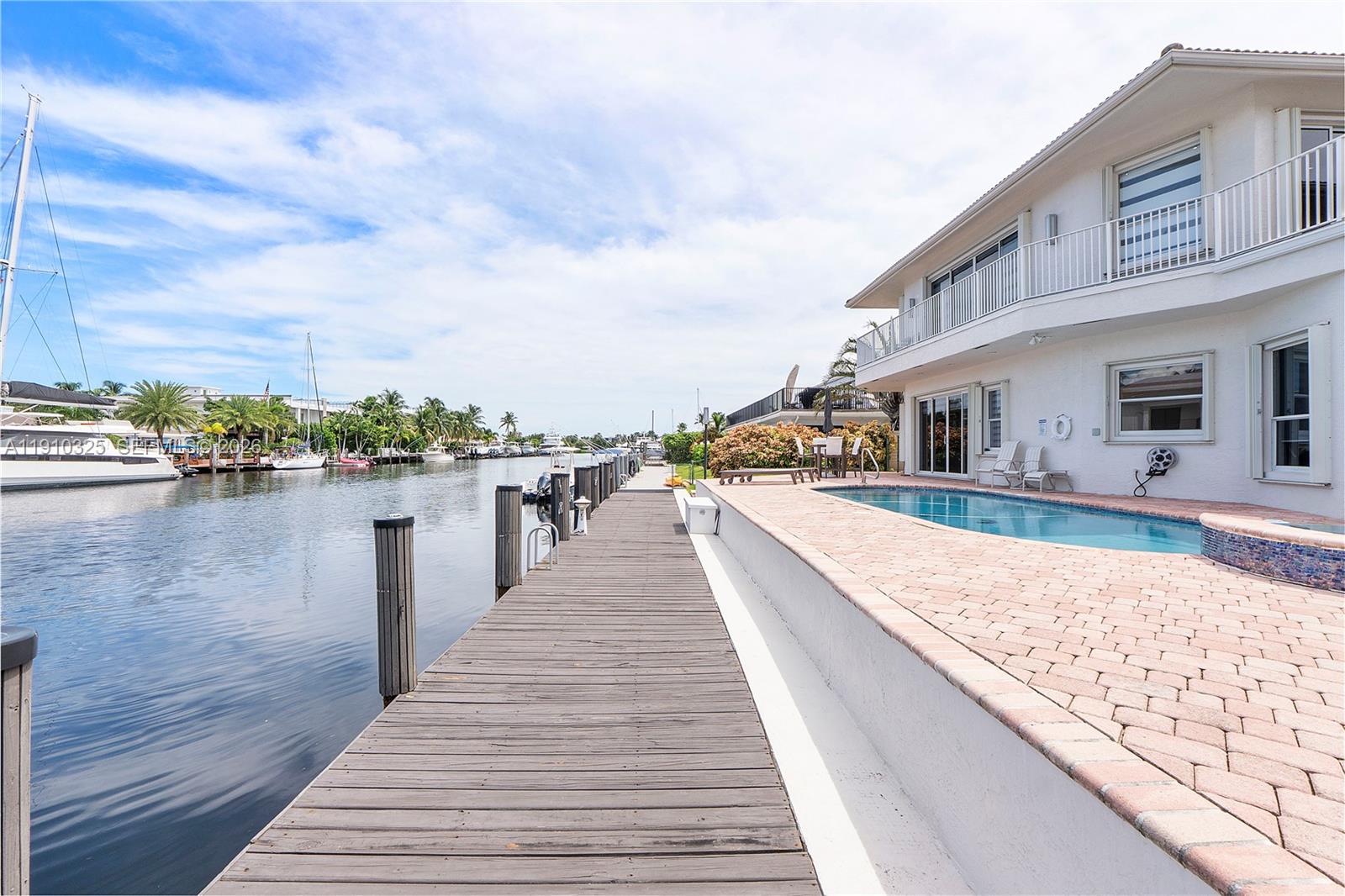 2737 NE 28th Ct #1 Lighthouse Point, FL 33064