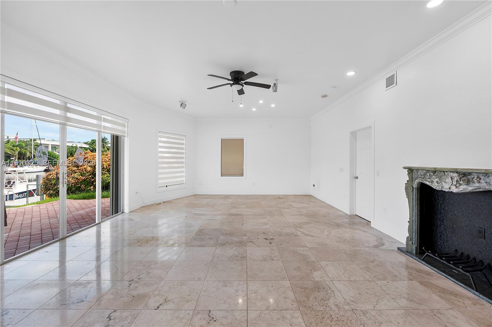 2737 NE 28th Ct #1 Lighthouse Point, FL 33064