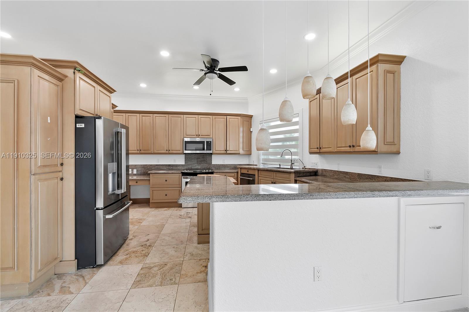 2737 NE 28th Ct #1 Lighthouse Point, FL 33064