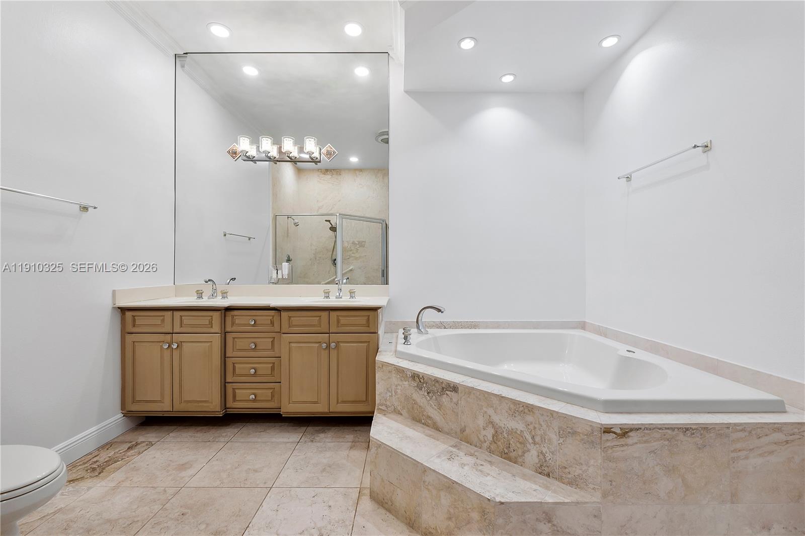 2737 NE 28th Ct #1 Lighthouse Point, FL 33064