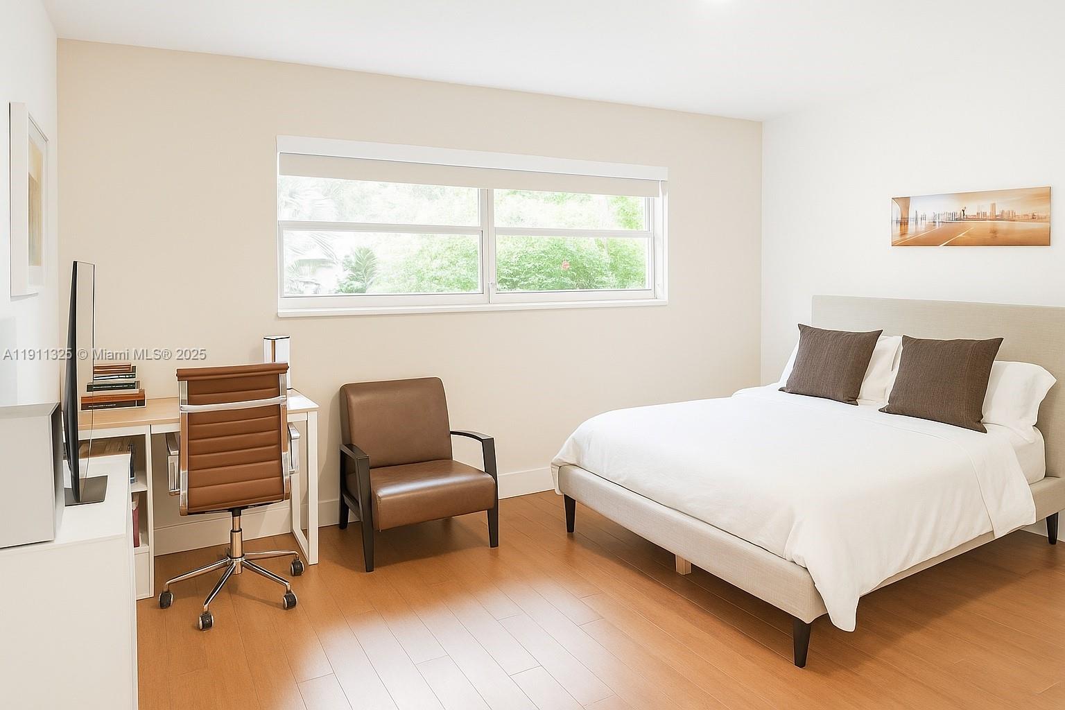 247 E East Shr Dr Miami, FL 33133