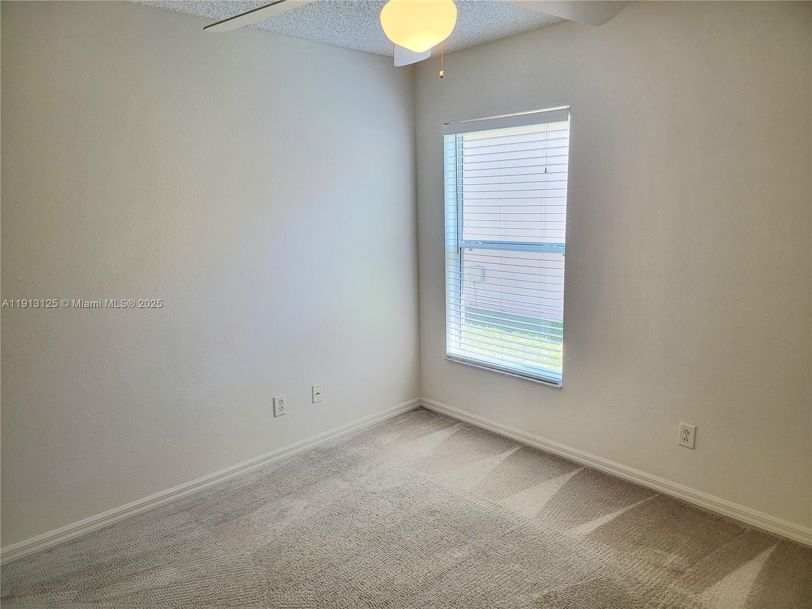 1092 W 13th Sq Vero Beach, FL 32960