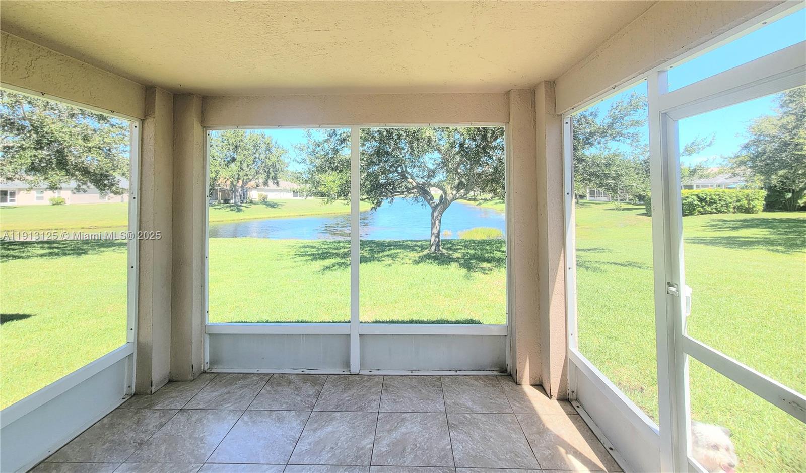 1092 W 13th Sq Vero Beach, FL 32960