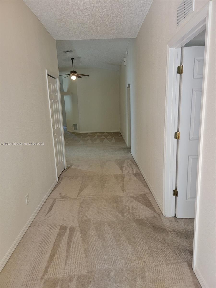 1092 W 13th Sq Vero Beach, FL 32960