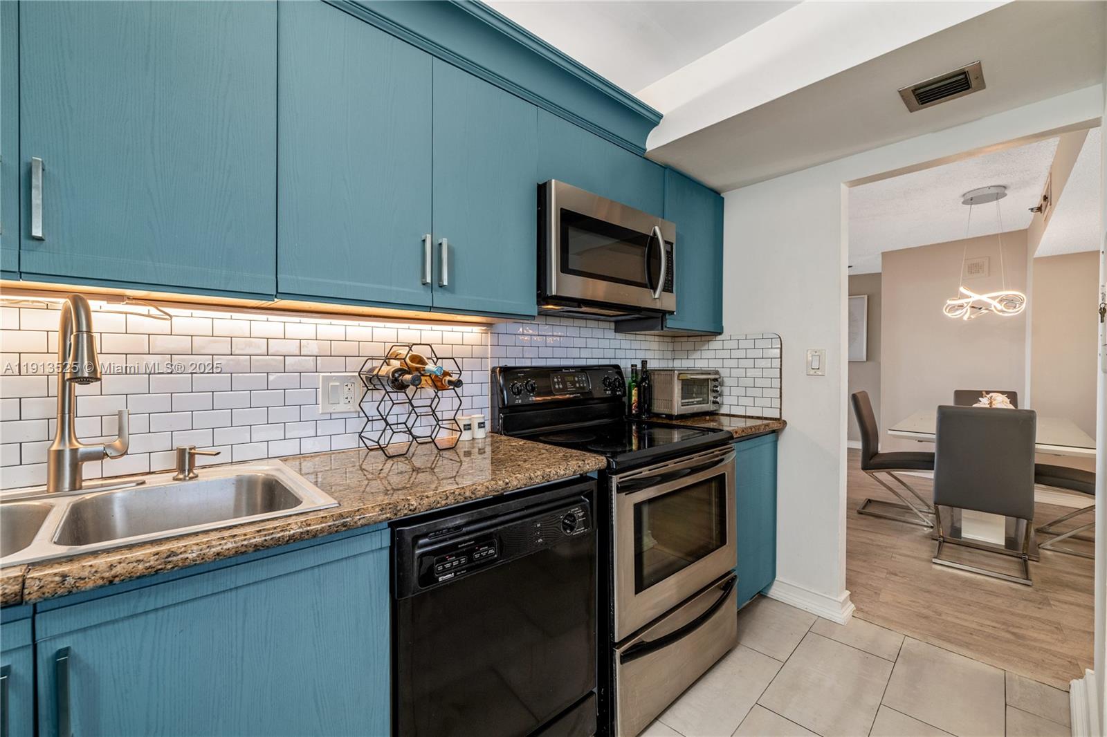 300 Ocean Trl Way #406 Jupiter, FL 33477