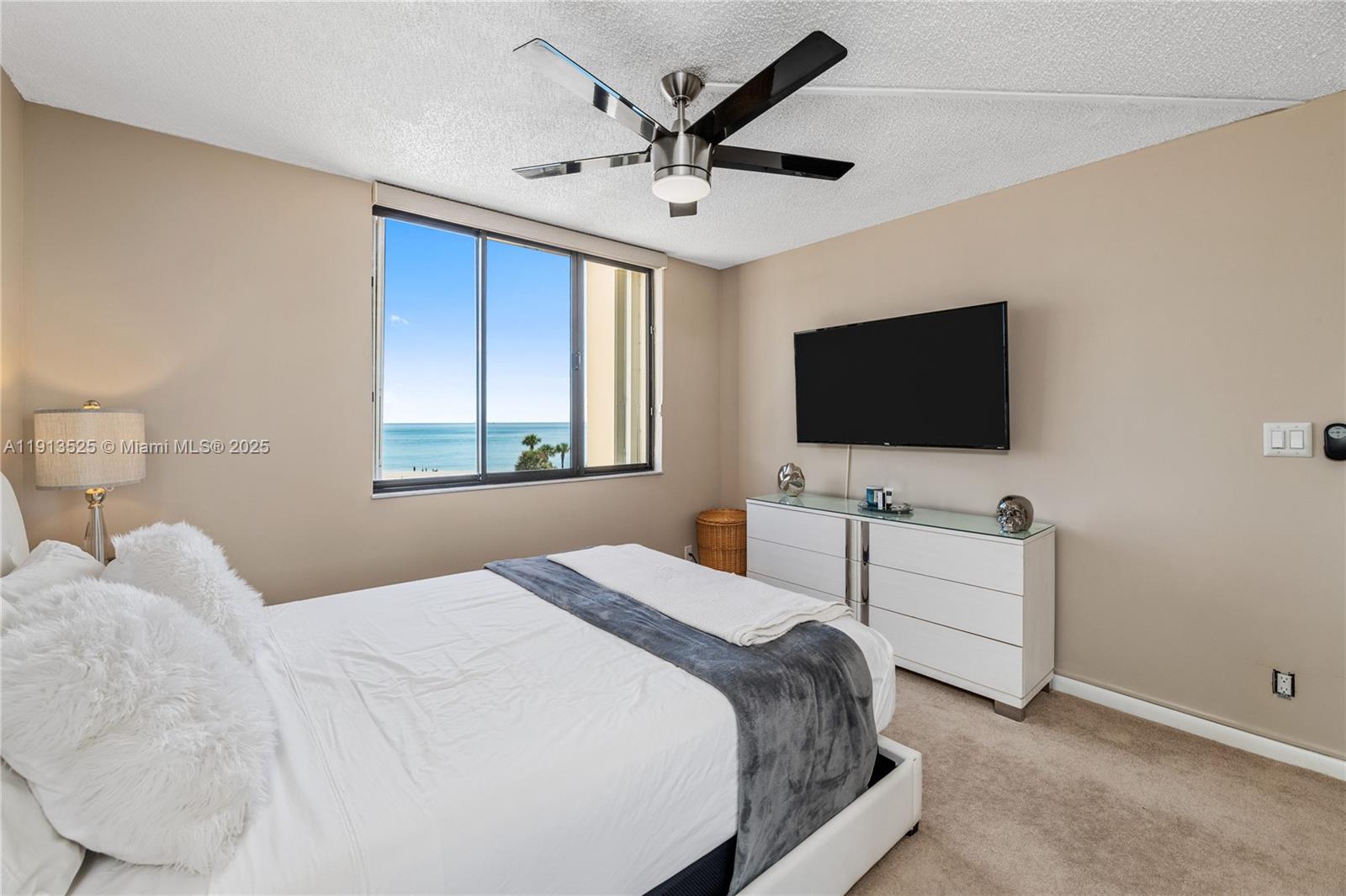 300 Ocean Trl Way #406 Jupiter, FL 33477