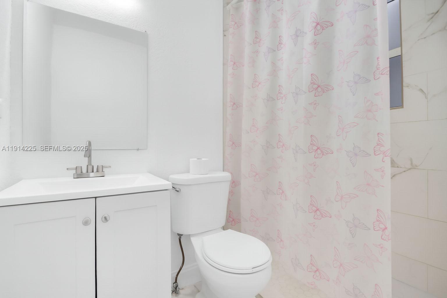 1213 NW 6th Ct Fort Lauderdale, FL 33311