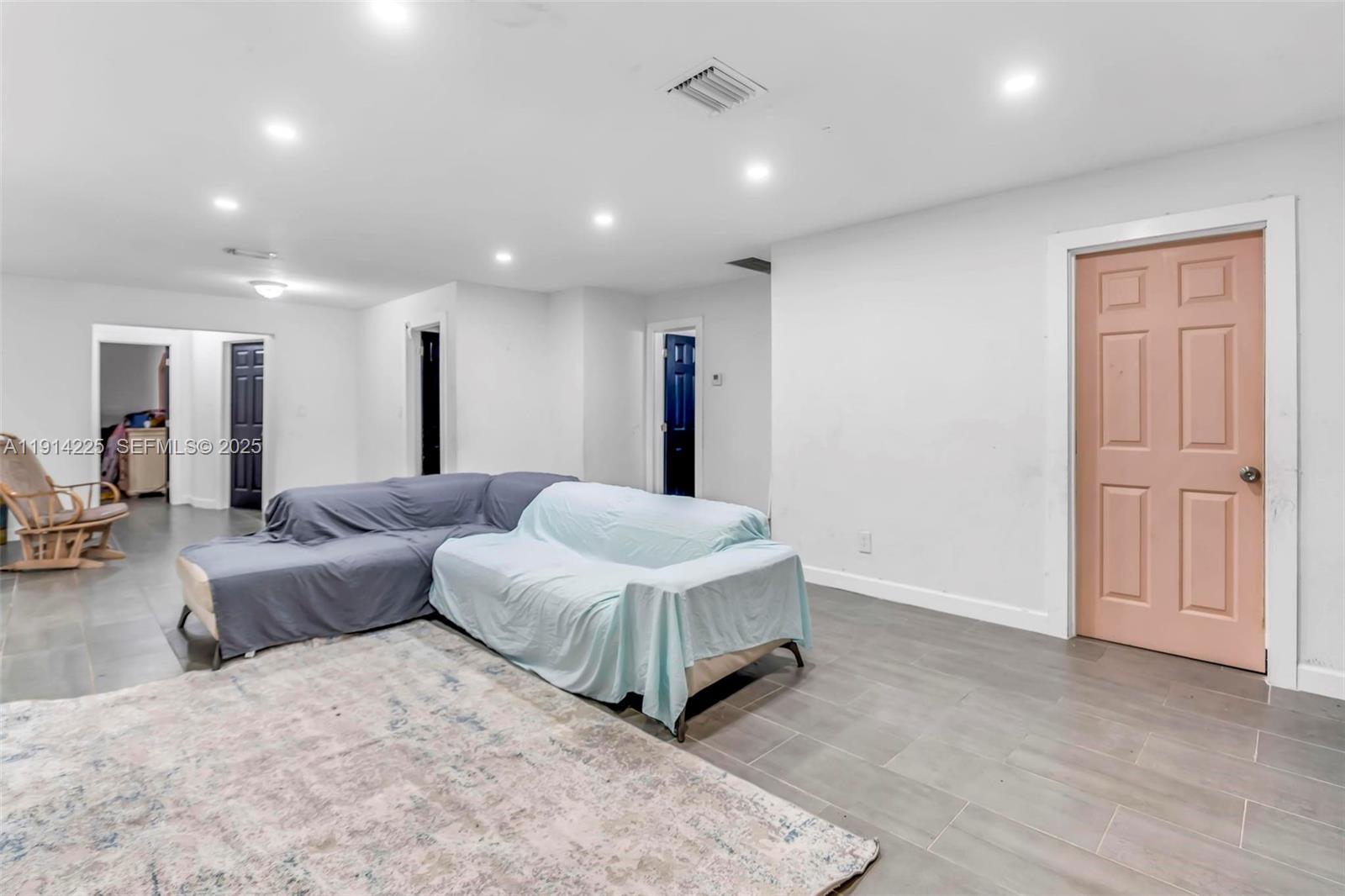 1213 NW 6th Ct Fort Lauderdale, FL 33311