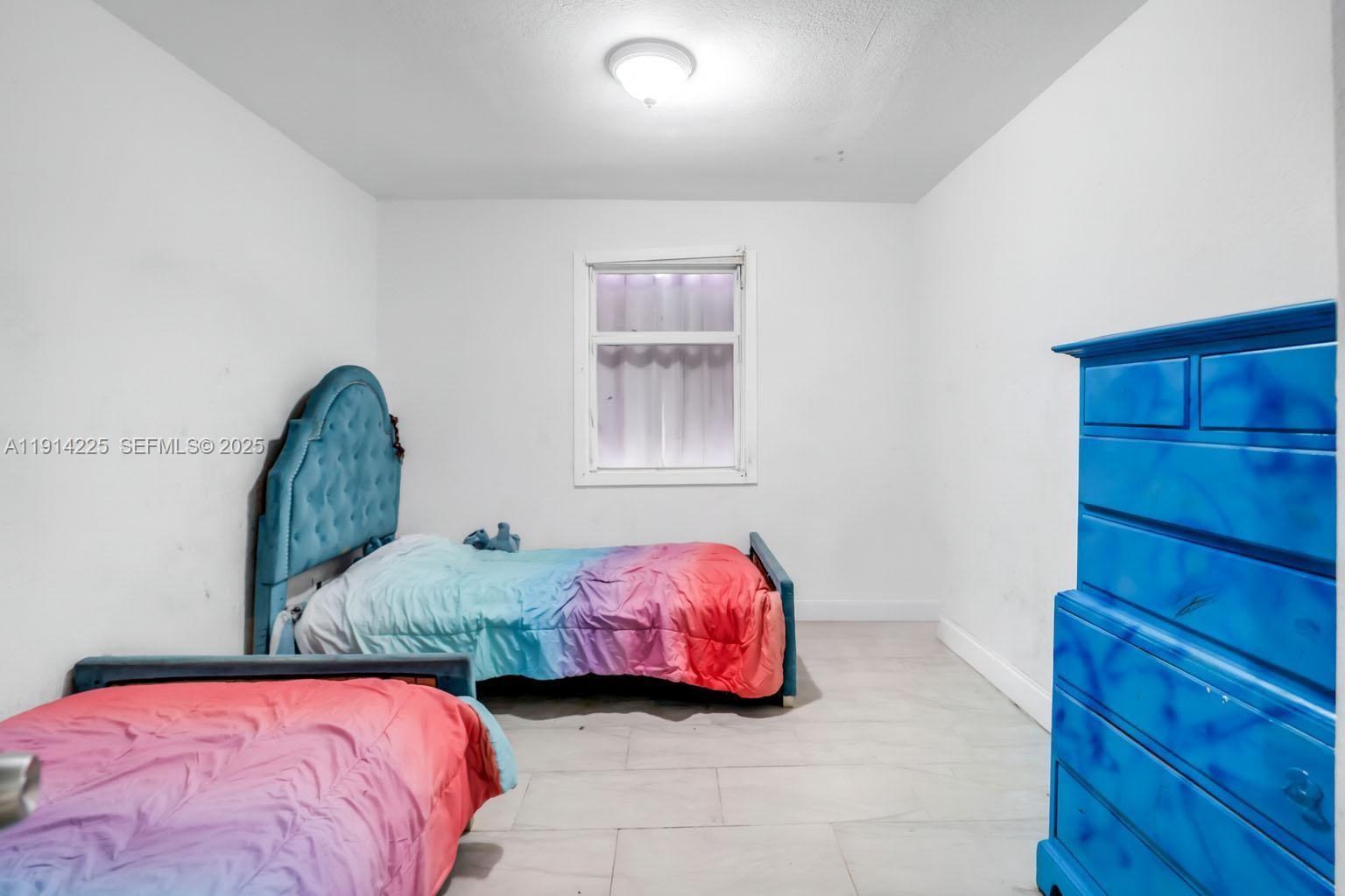 1213 NW 6th Ct Fort Lauderdale, FL 33311