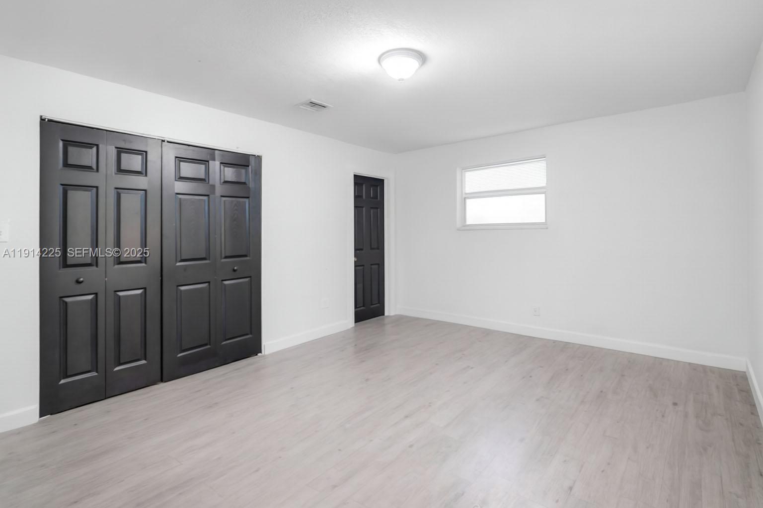 1213 NW 6th Ct Fort Lauderdale, FL 33311