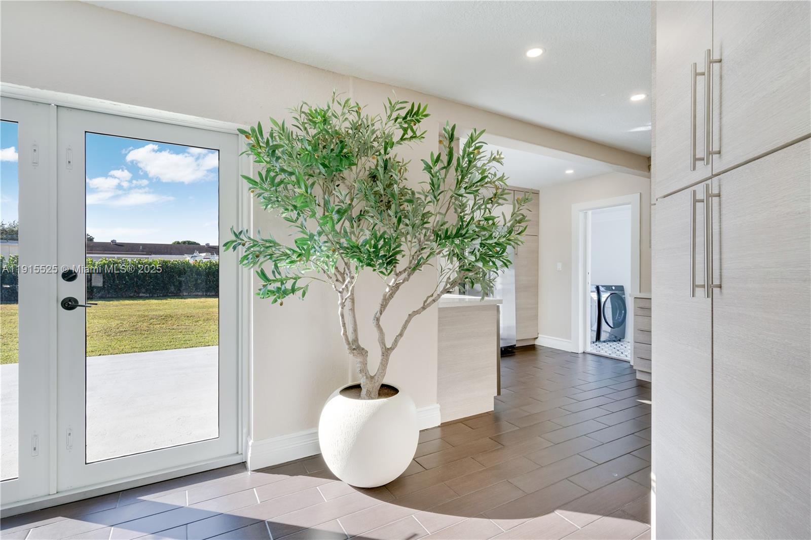 12030 SW 190th Ter Miami, FL 33177