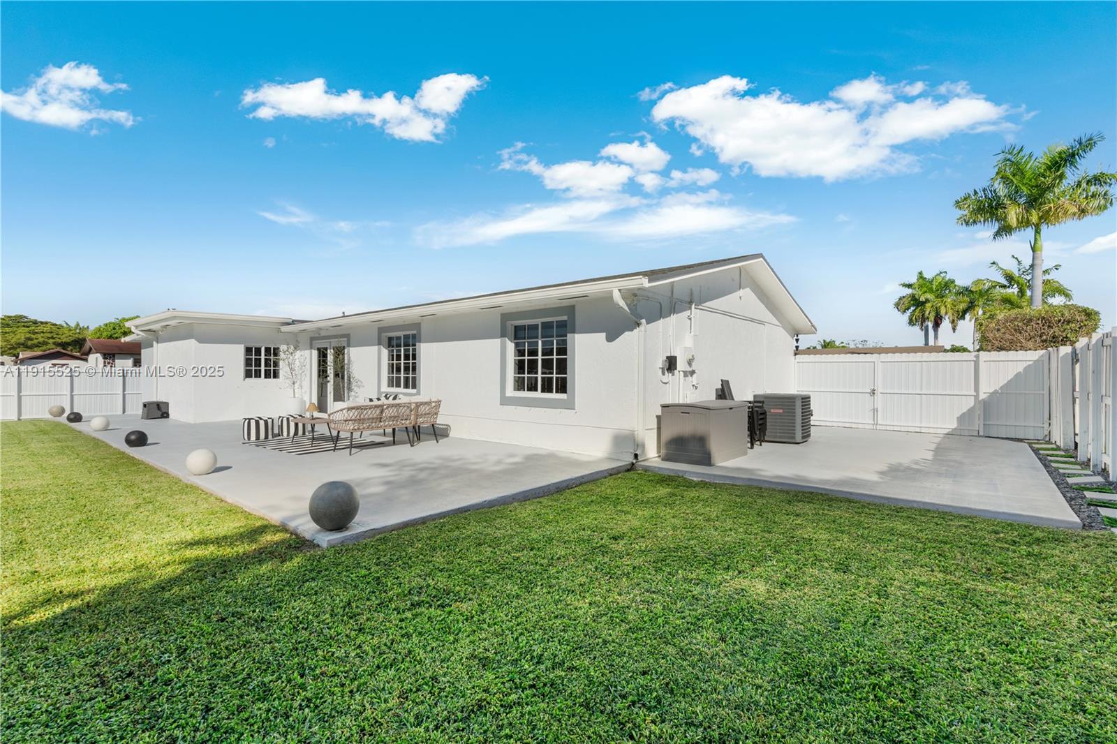 12030 SW 190th Ter Miami, FL 33177