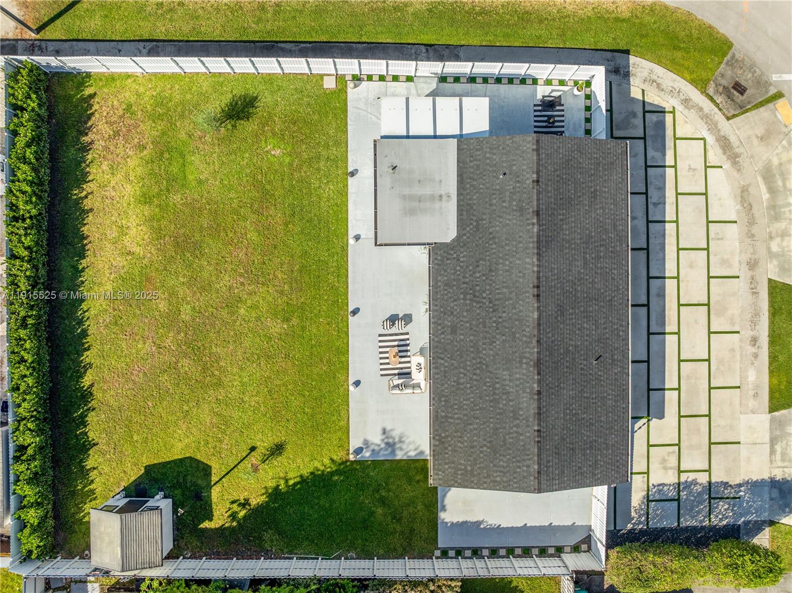 12030 SW 190th Ter Miami, FL 33177