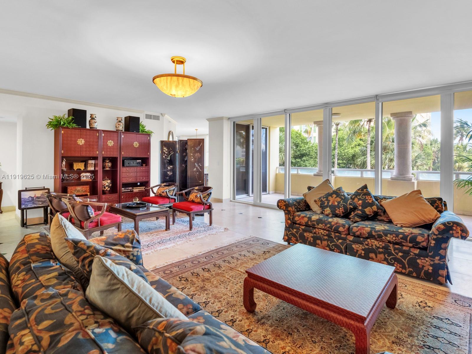 445 Grand Bay Dr #303 Key Biscayne, FL 33149