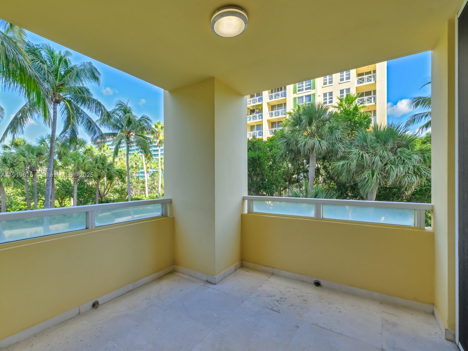 445 Grand Bay Dr #303 Key Biscayne, FL 33149