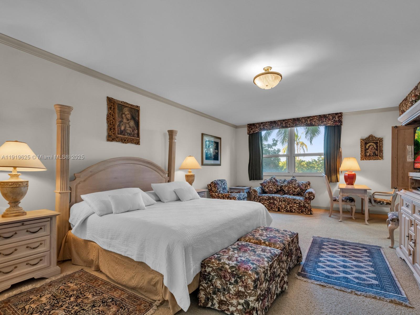 445 Grand Bay Dr #303 Key Biscayne, FL 33149