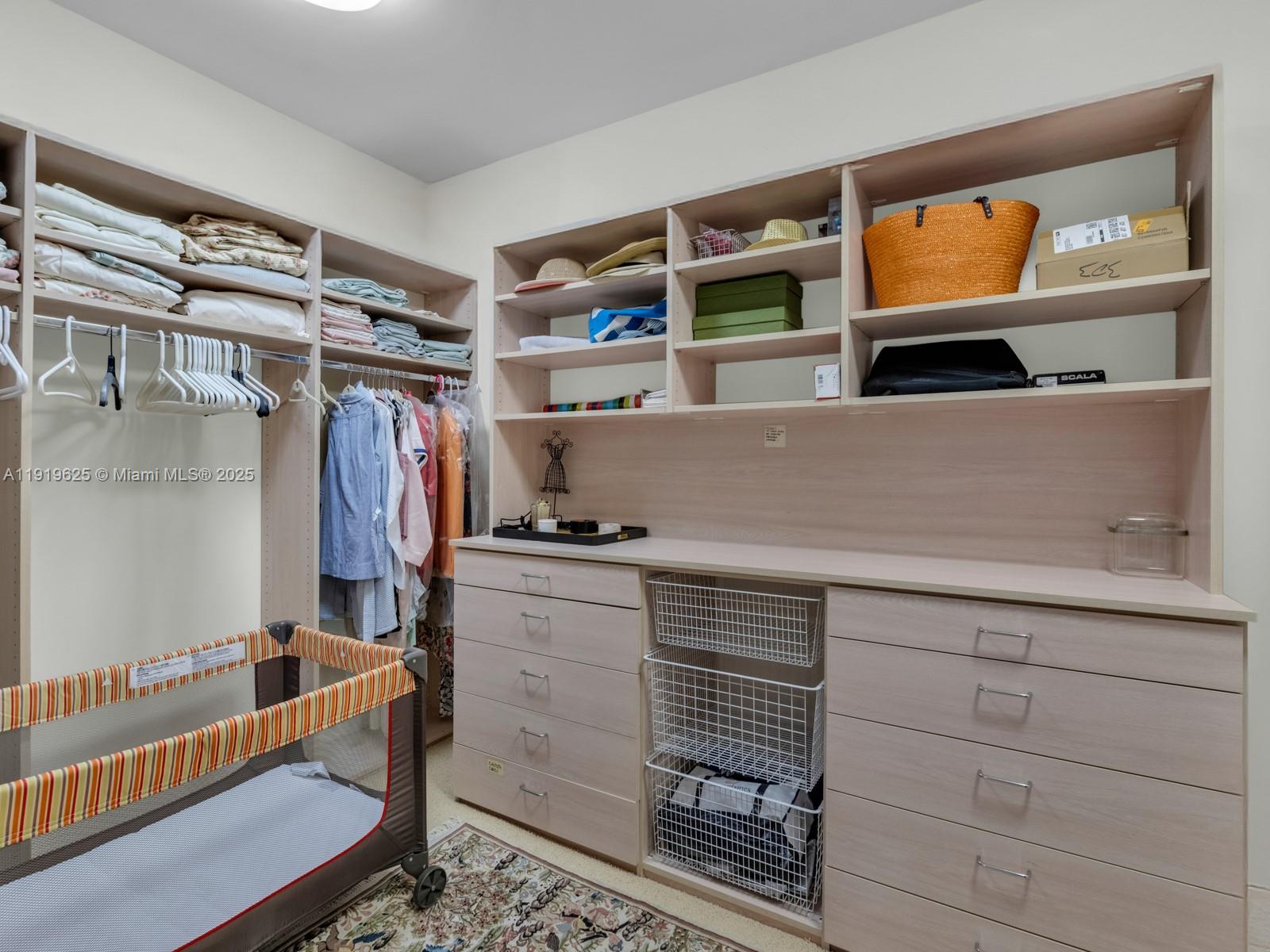 445 Grand Bay Dr #303 Key Biscayne, FL 33149