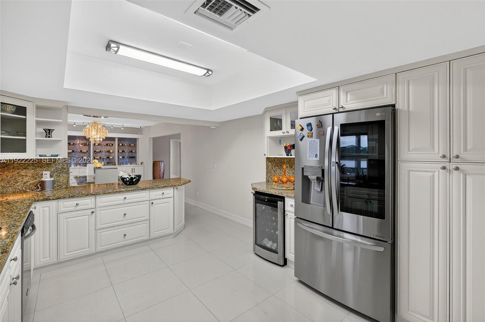 9261 SW 88th St Miami, FL 33176