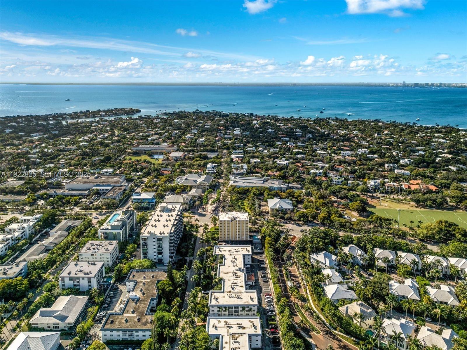 201 Galen Dr #104 Key Biscayne, FL 33149