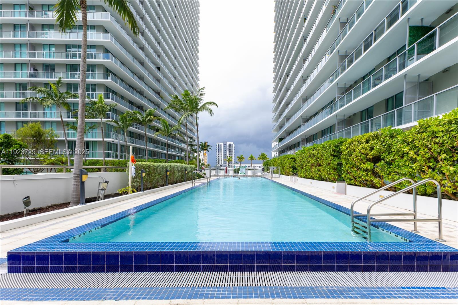 1111 SW 1st Ave #2614-N Miami, FL 33130