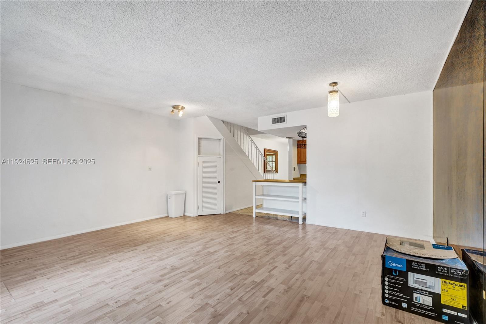 Undisclosed Address North Miami, FL 33181