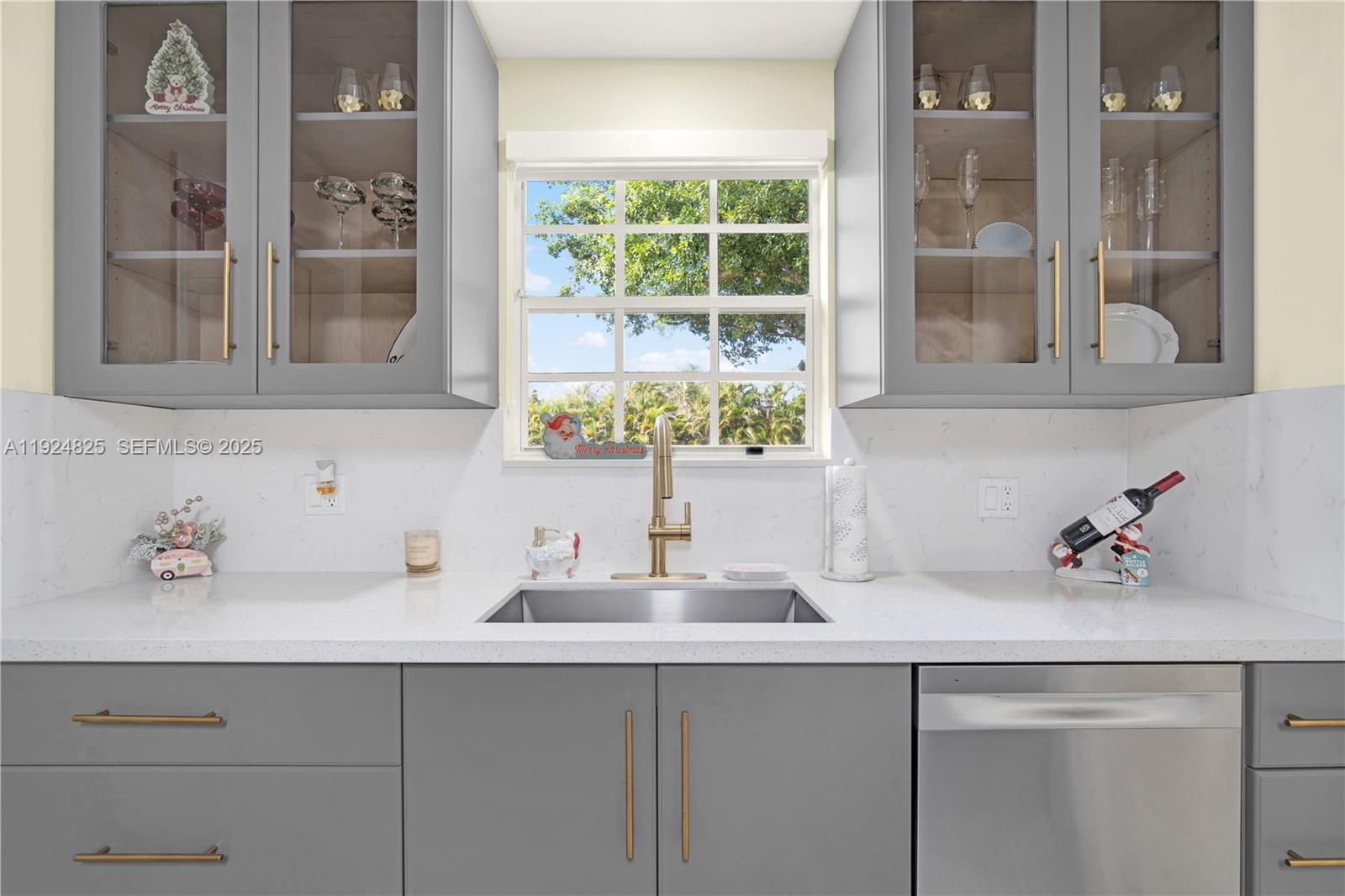 Undisclosed Address Miami, FL 33170