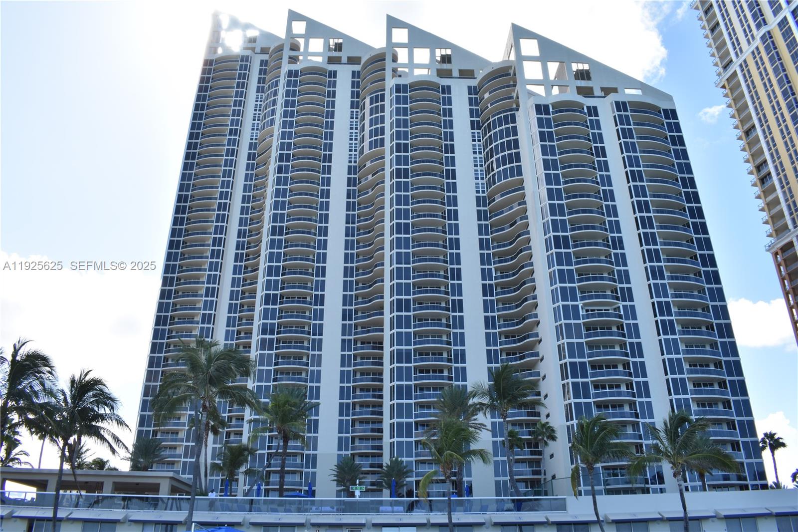 17555 Collins Ave #704 Sunny Isles Beach, FL 33160