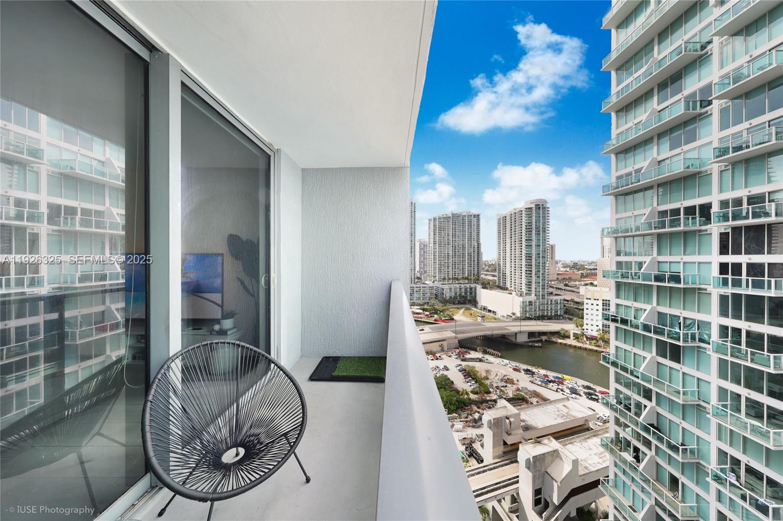 31 SE 6th St #2506 Miami, FL 33131
