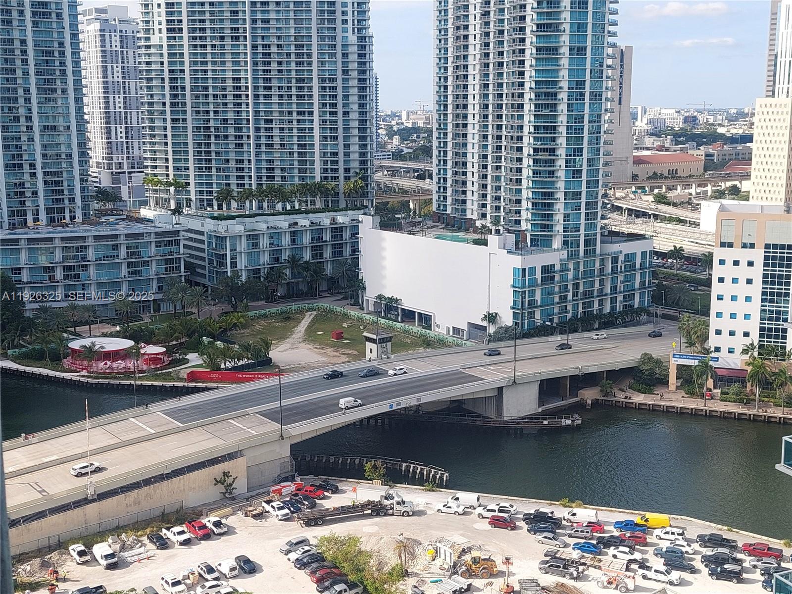 31 SE 6th St #2506 Miami, FL 33131