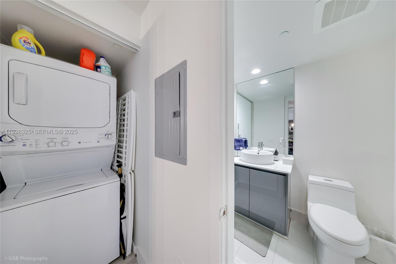 31 SE 6th St #2506 Miami, FL 33131