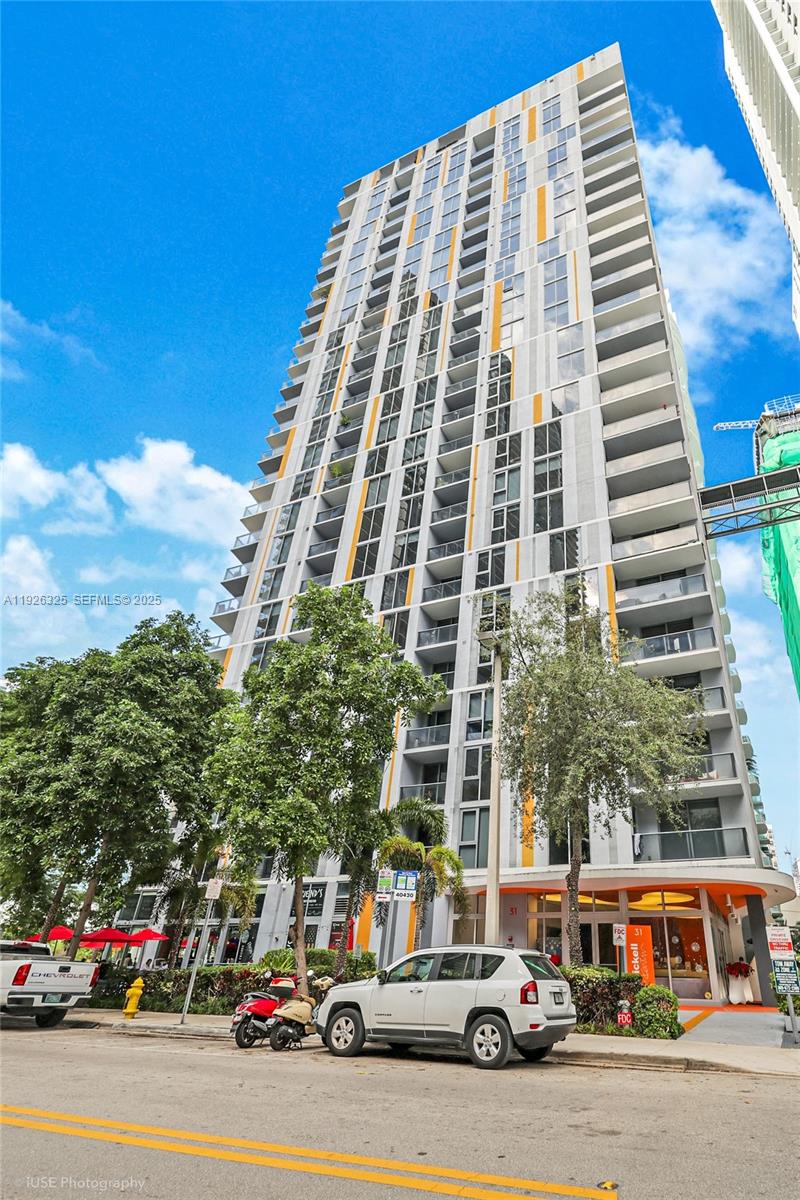31 SE 6th St #2506 Miami, FL 33131