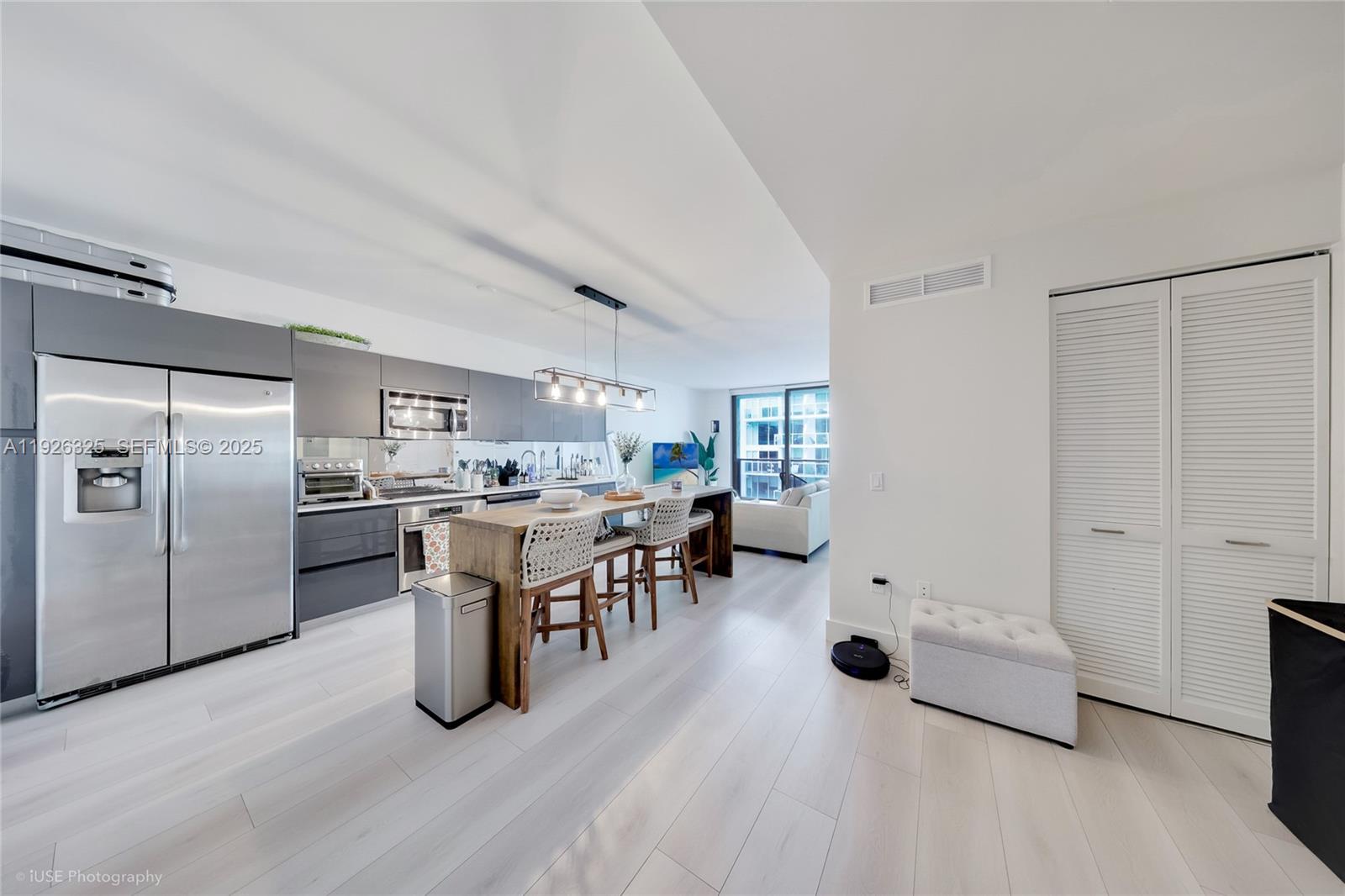 31 SE 6th St #2506 Miami, FL 33131