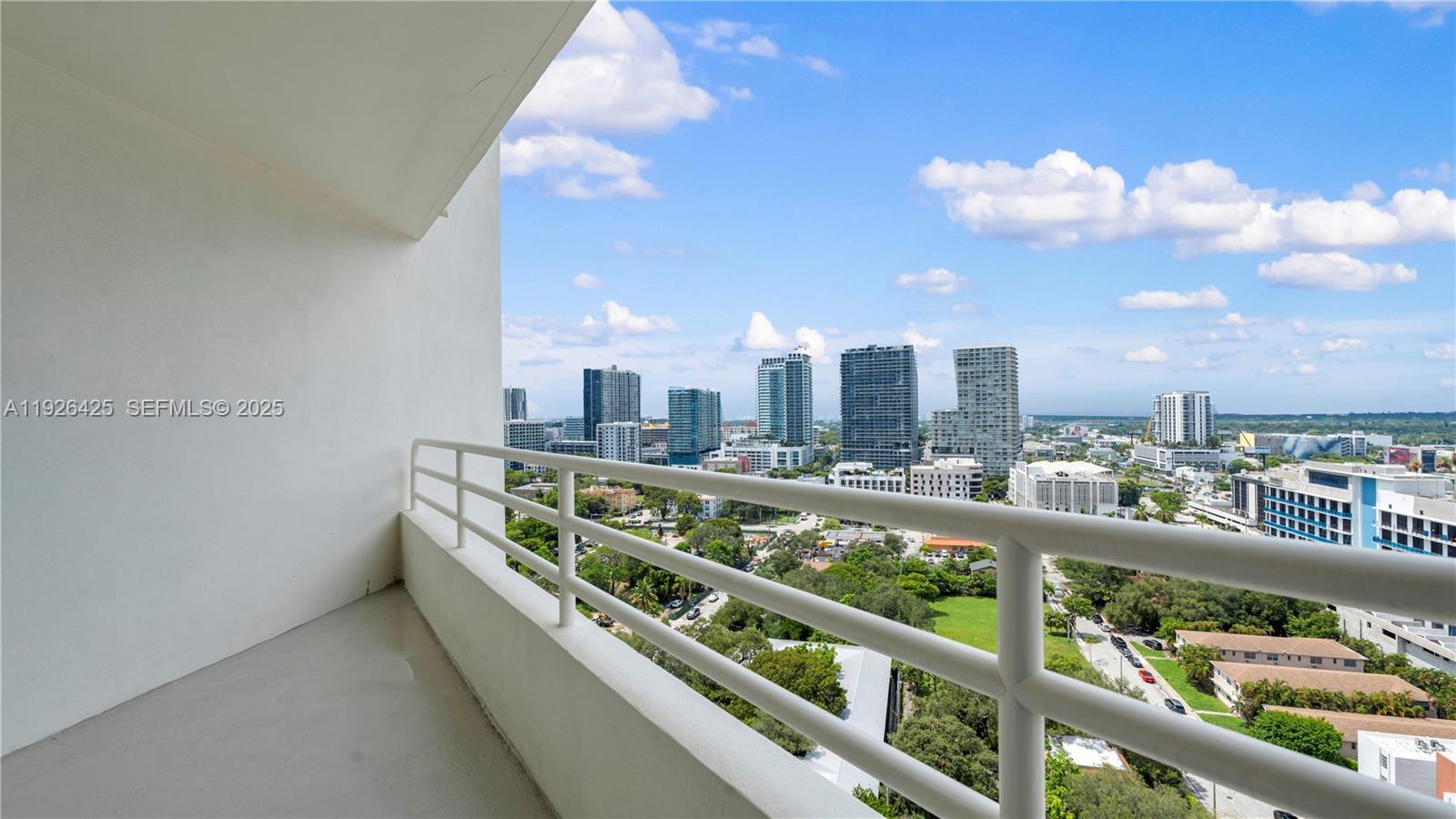 555 NE 34th St #2211 Miami, FL 33137