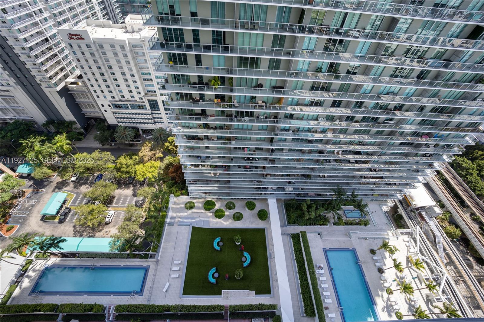 image Axis on Brickell North26
