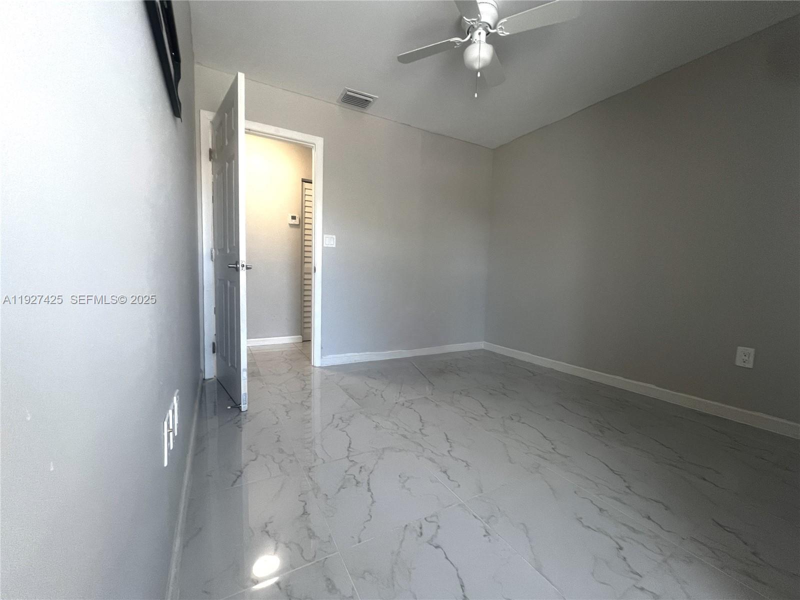 14731 N Beckley Sq Davie, FL 33325