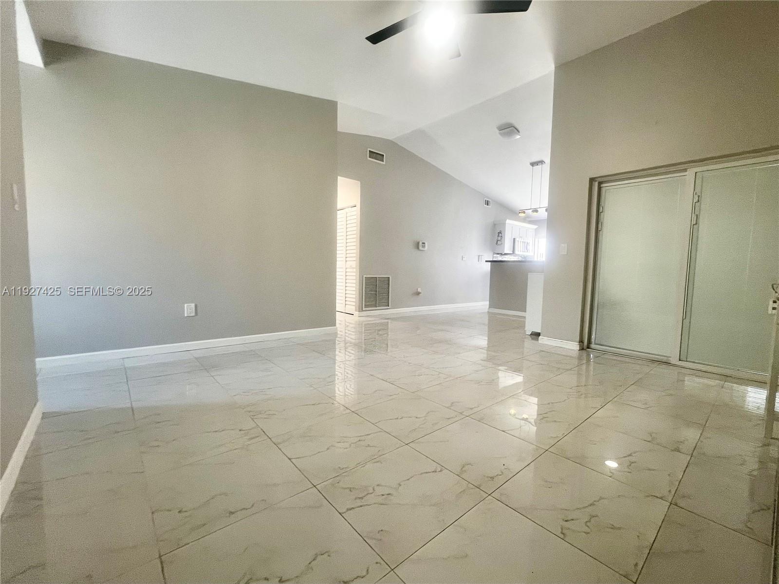 14731 N Beckley Sq Davie, FL 33325