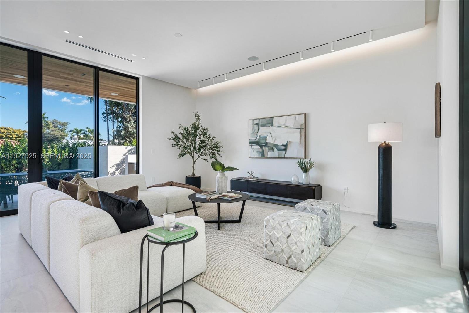 8935 Froude Ave Surfside, FL 33154