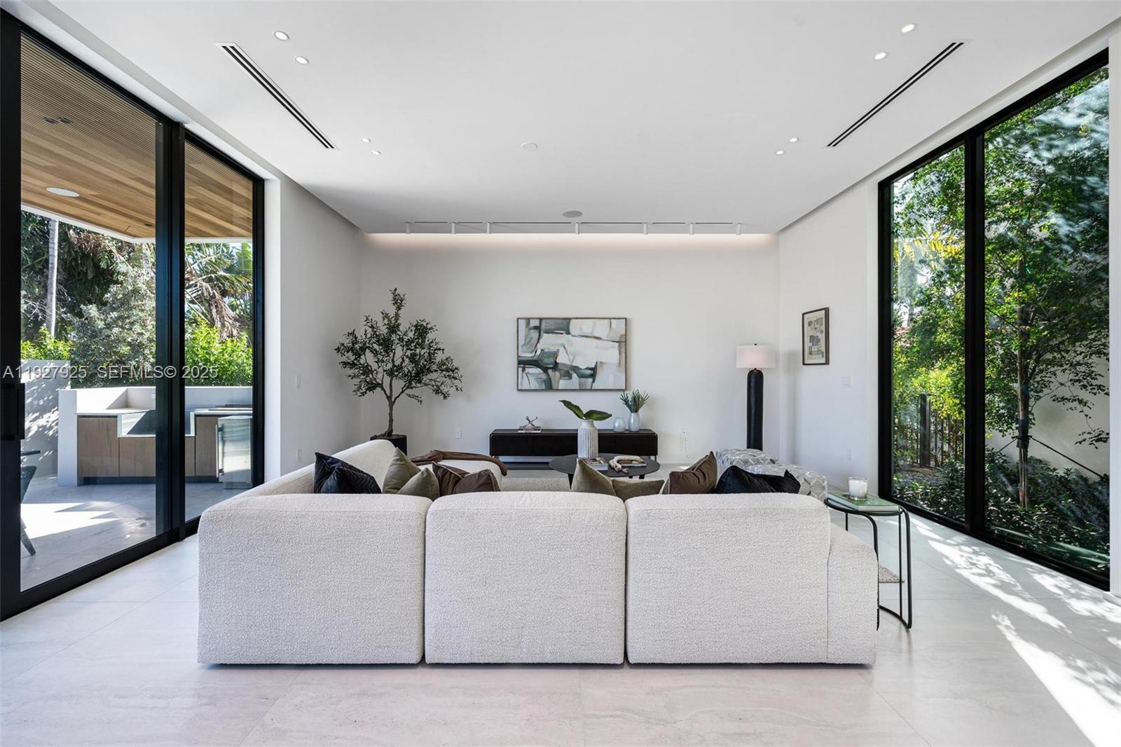 8935 Froude Ave Surfside, FL 33154