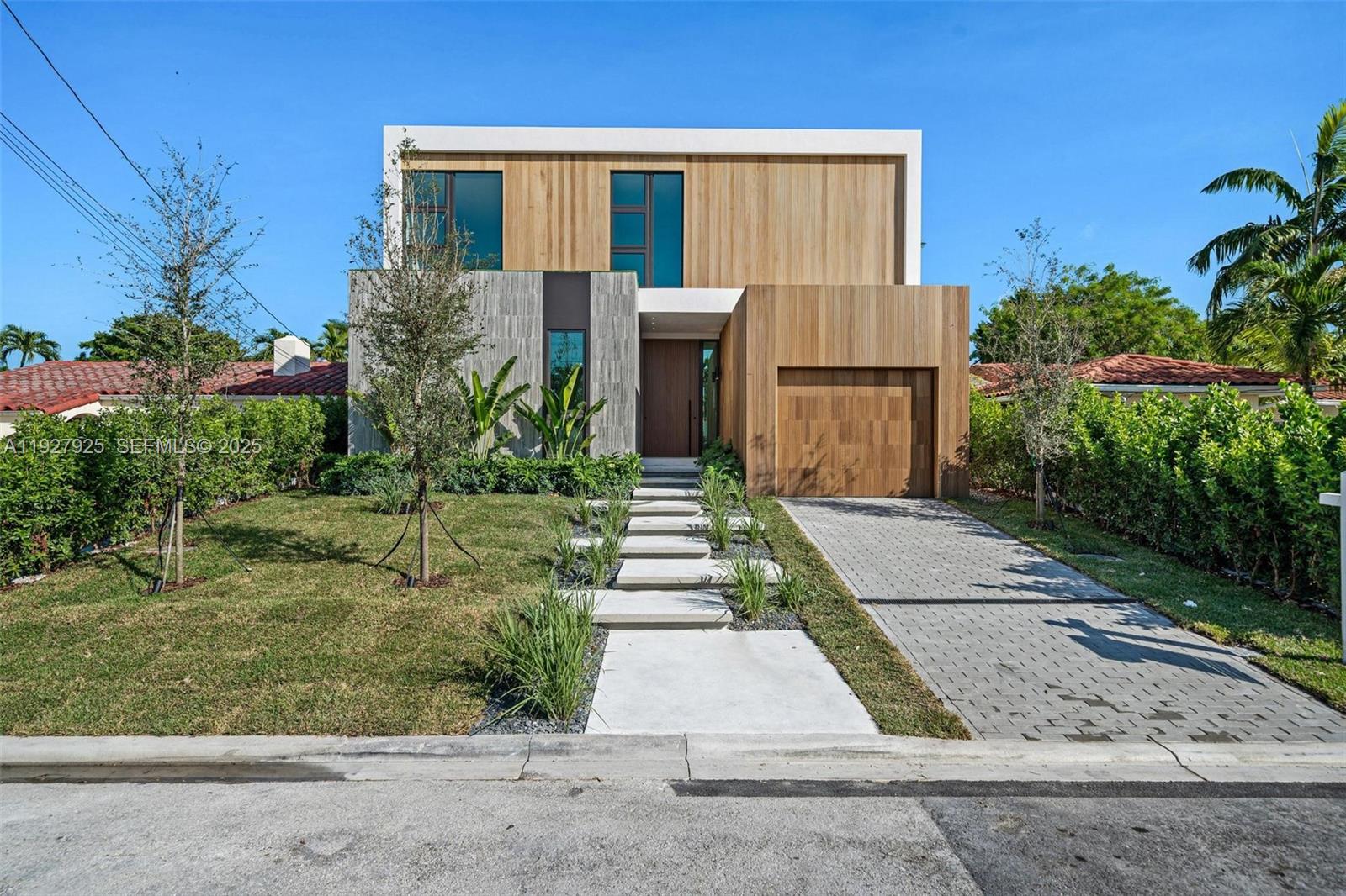 8935 Froude Ave Surfside, FL 33154