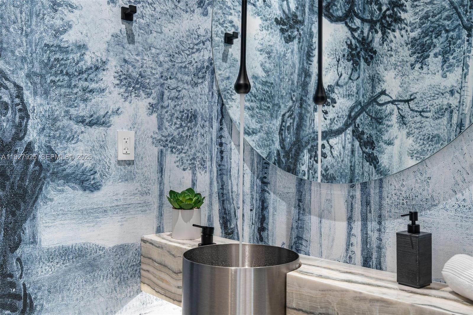 8935 Froude Ave Surfside, FL 33154