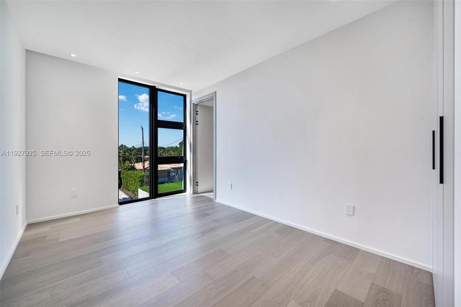 8935 Froude Ave Surfside, FL 33154