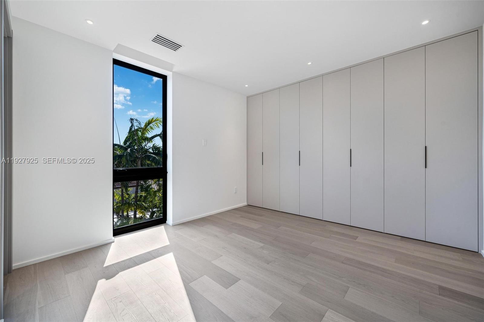 8935 Froude Ave Surfside, FL 33154