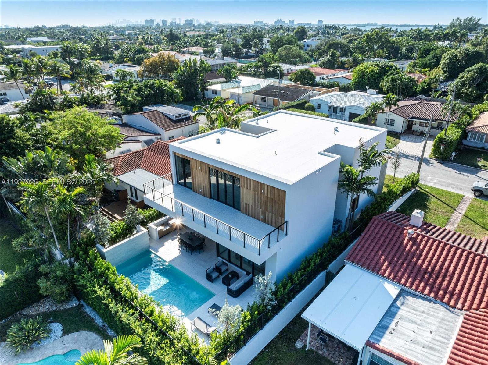 8935 Froude Ave Surfside, FL 33154